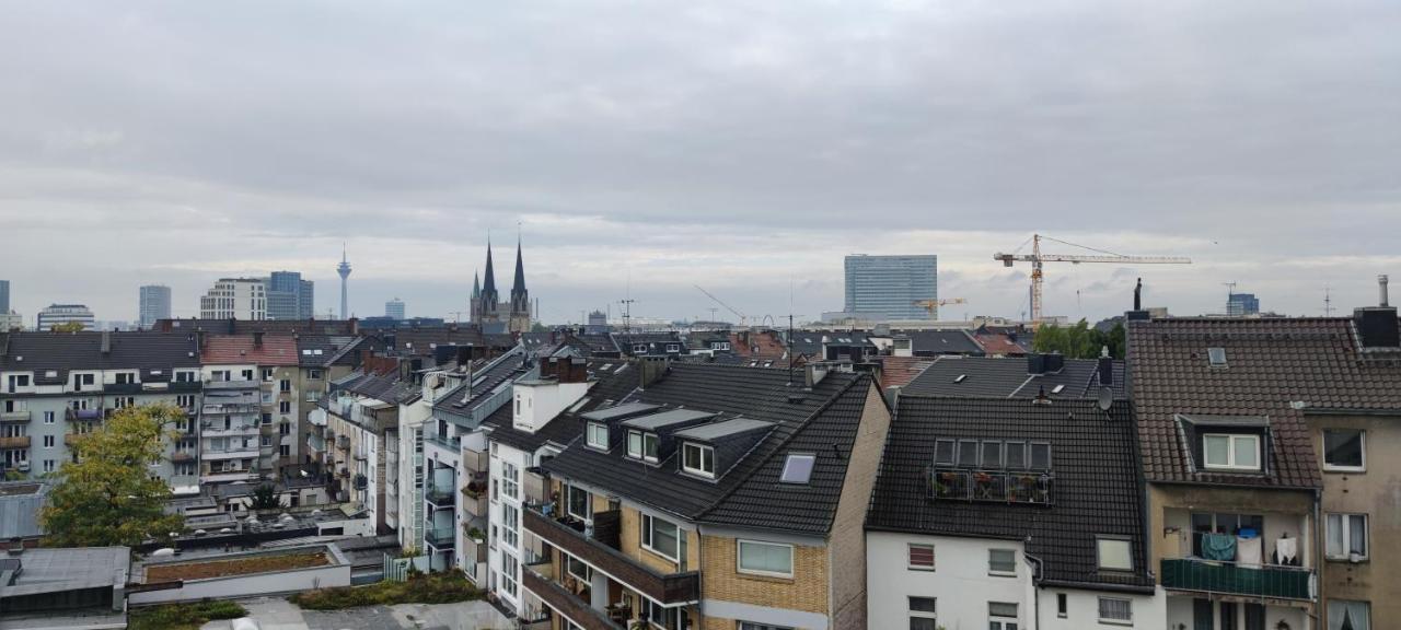 Private Room In A Shared Cozy Flat Dusseldorf Exterior photo